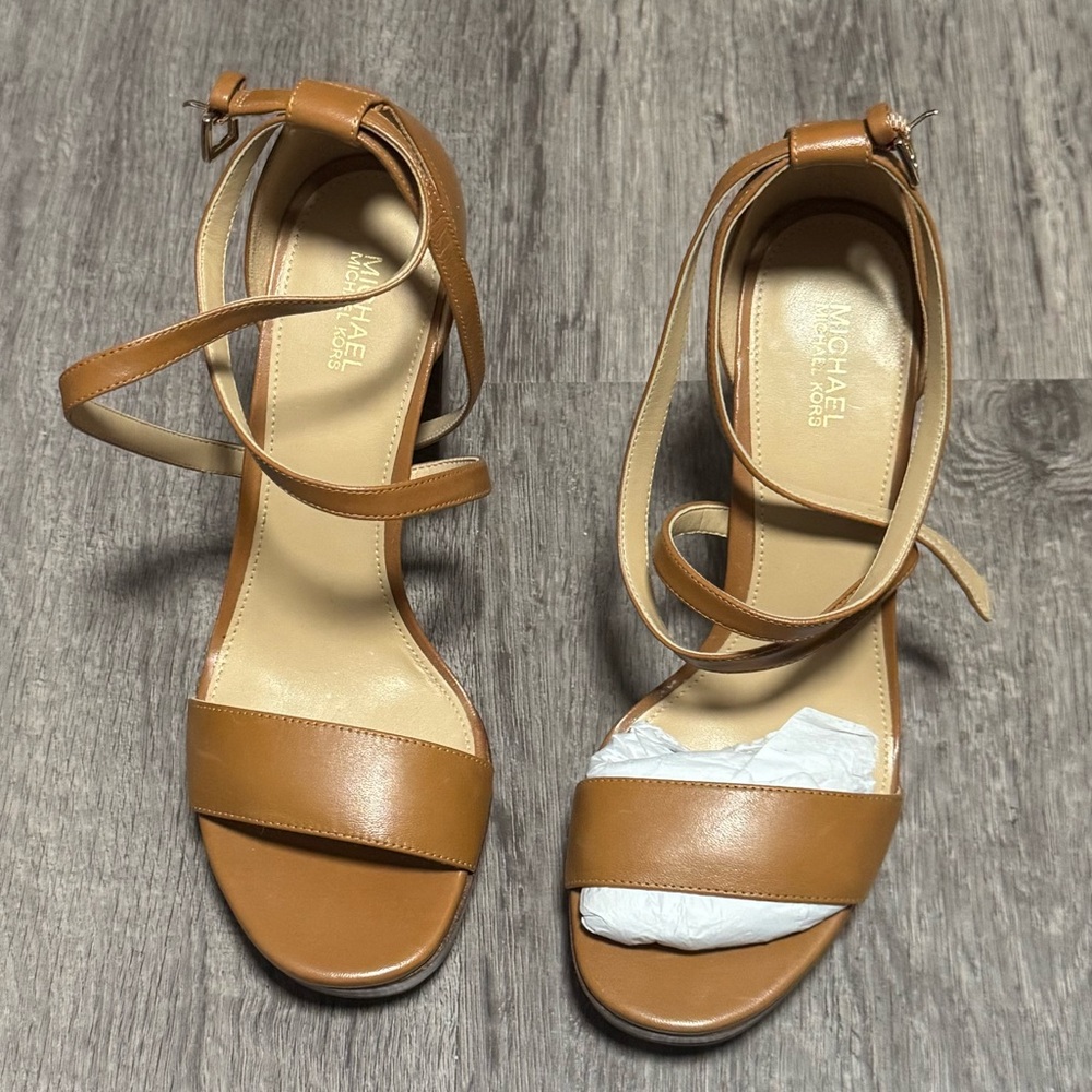 NWOT Michael Kors Brown Strappy Sandals